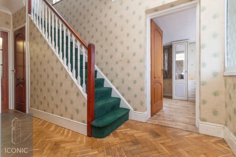 Property photo 3 of 19 Photo 12