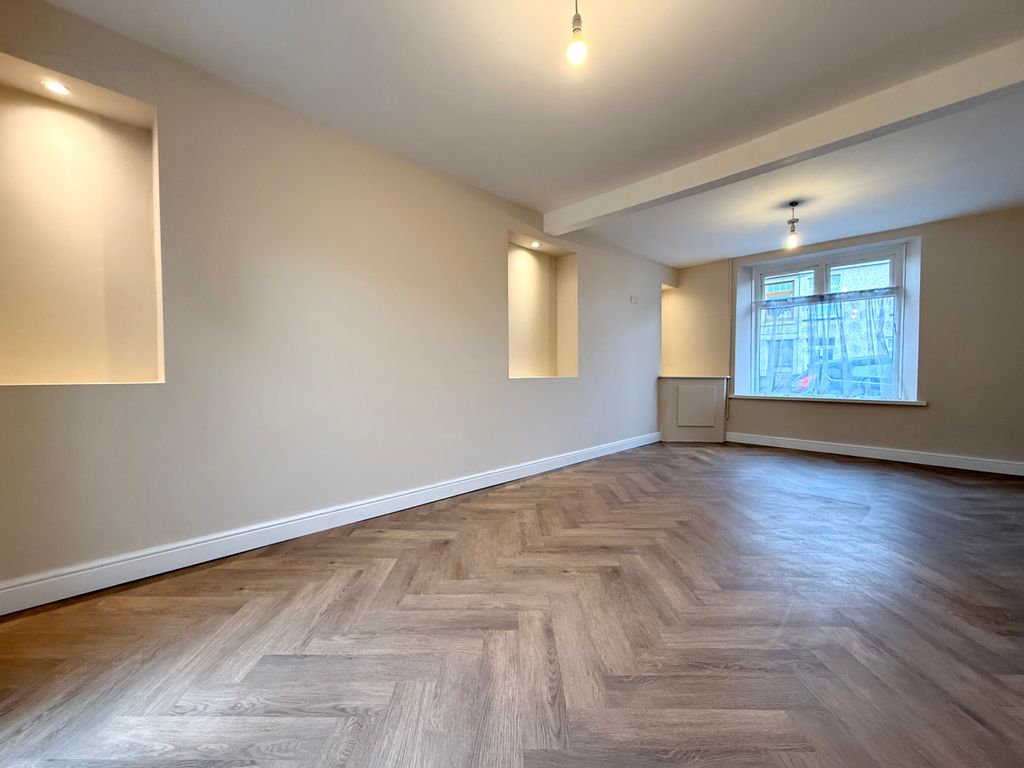 Property photo 3 of 17 Img_4134.Jpeg