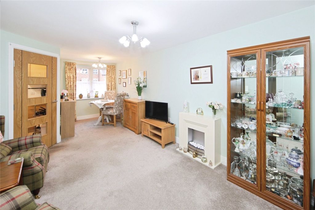 Property photo 3 of 15 Picture No. 41