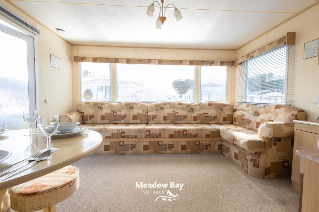 Property photo 3 of 11 D22 2010 Abi Arizona 32x12 32.Jpg