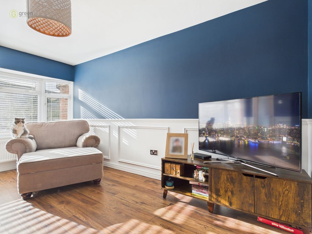 Property photo 2 of 30