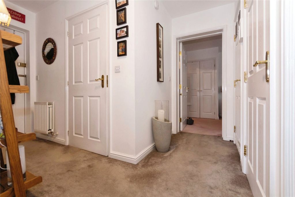 Property photo 2 of 13 Entrance Hallway