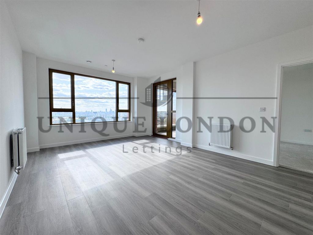 Property photo 2 of 9 336.Jpg