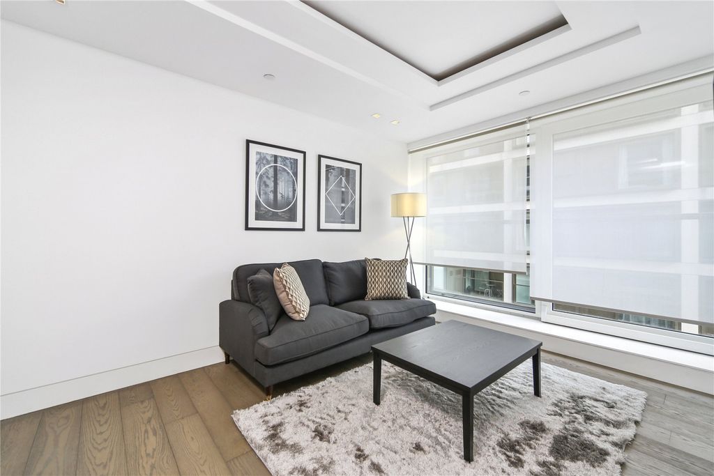 Property photo 2 of 14 Picture No. 12