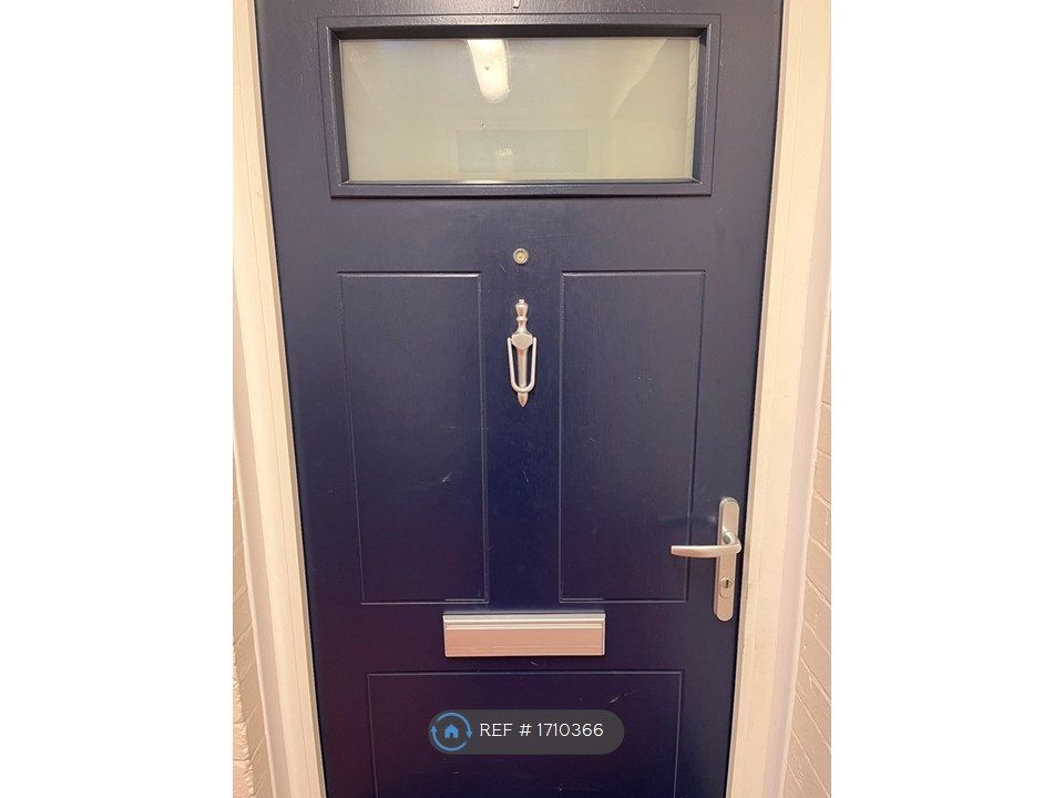 Property photo 2 of 13 Internal Entry Door