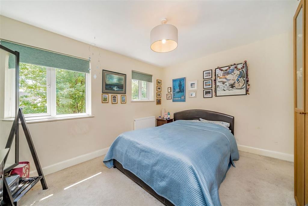 Property photo 3 of 6