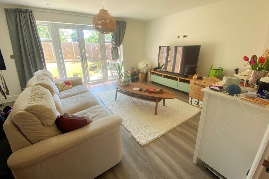 Property photo 2 of 10