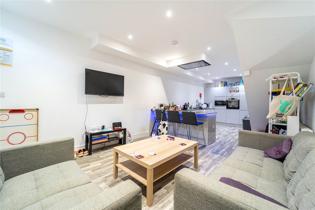 Property photo 3 of 20 Picture No. 07