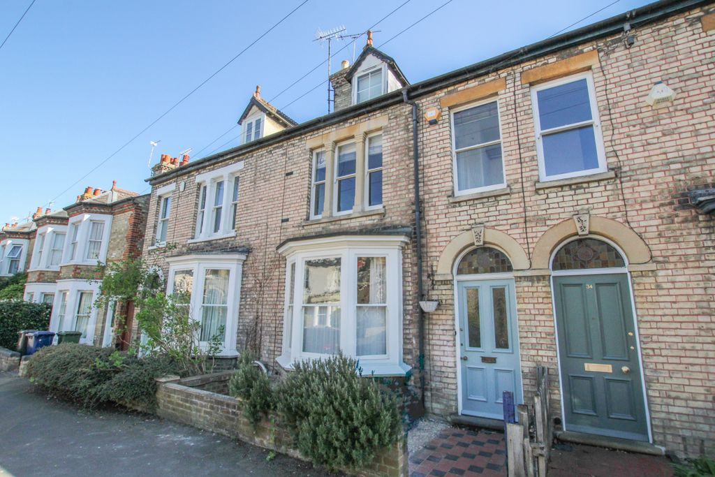 Property photo 1 of 29 Front