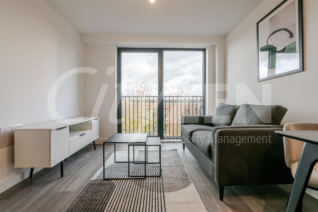 Property photo 1 of 10 Reception