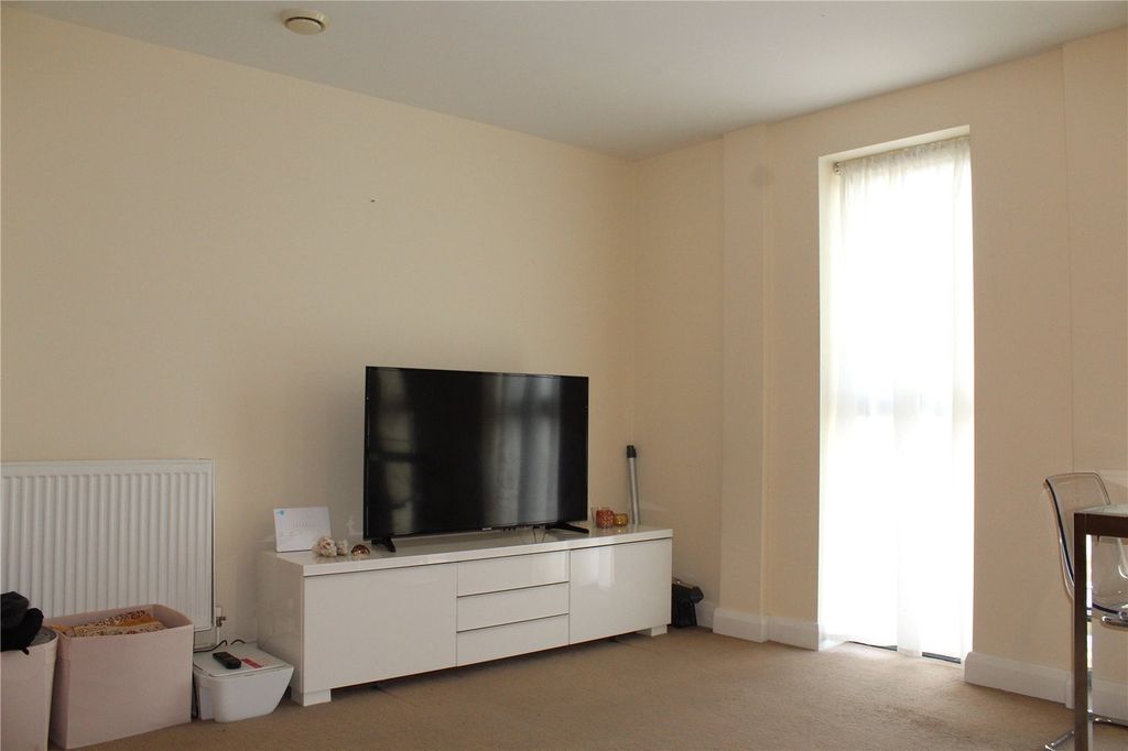 Property photo 2 of 8 Picture No. 02