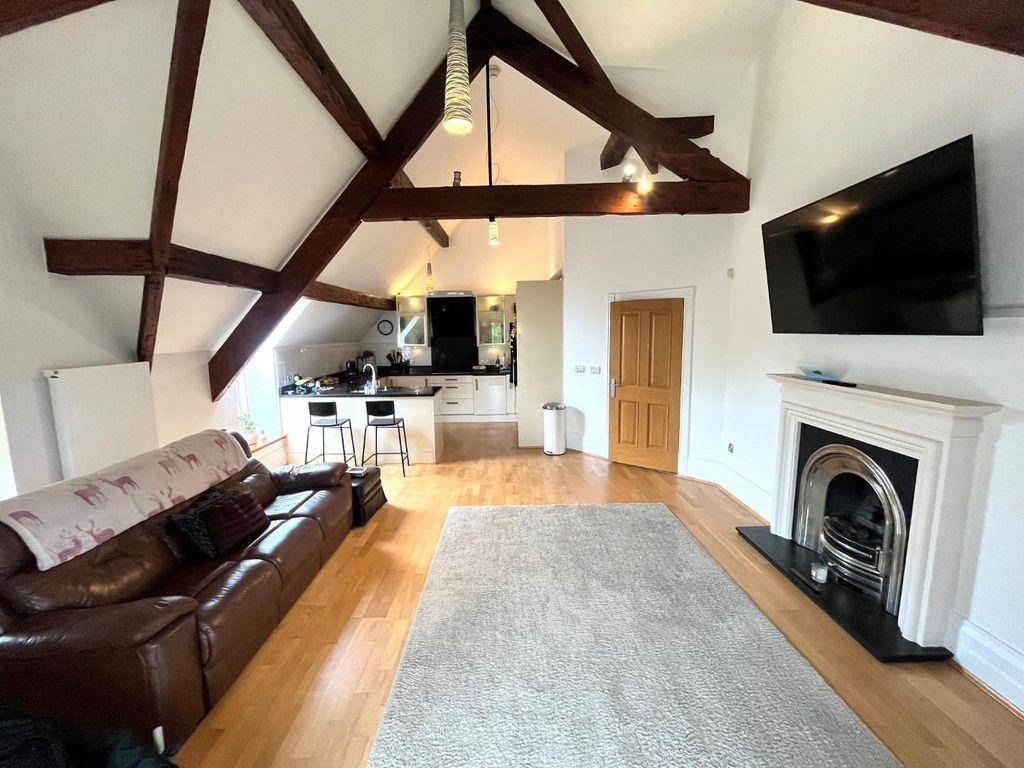 Property photo 3 of 13 8.Jpg