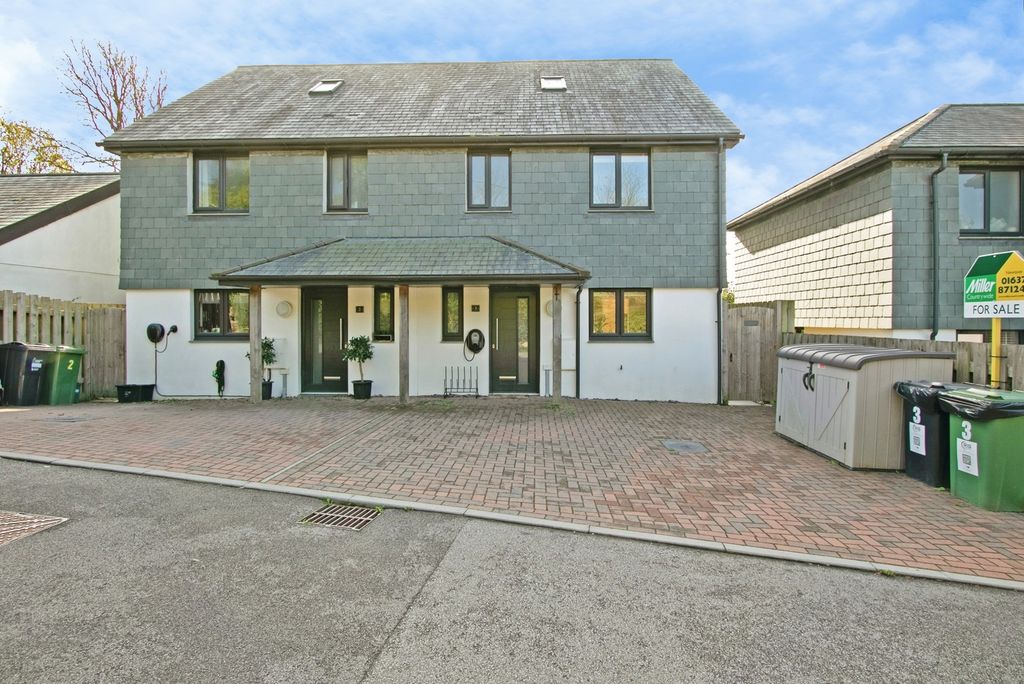 Property photo 1 of 38 Front