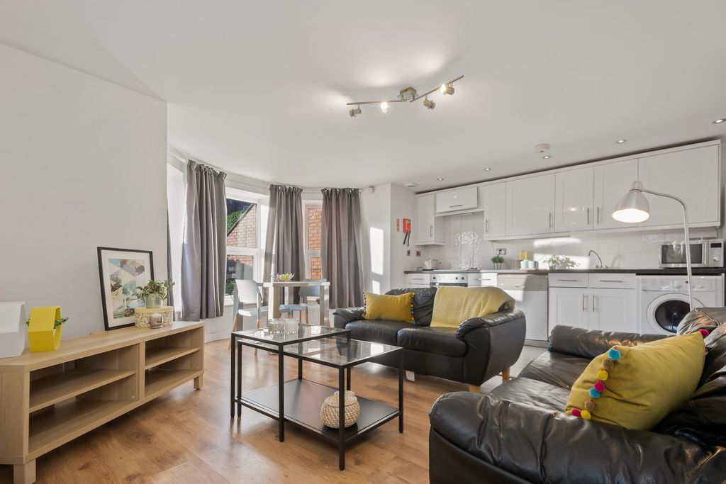 Property photo 1 of 8 Property Photo