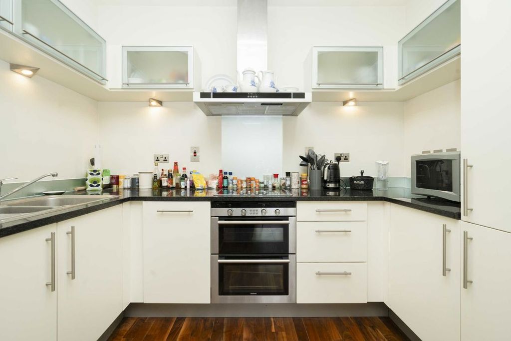 Property photo 3 of 5