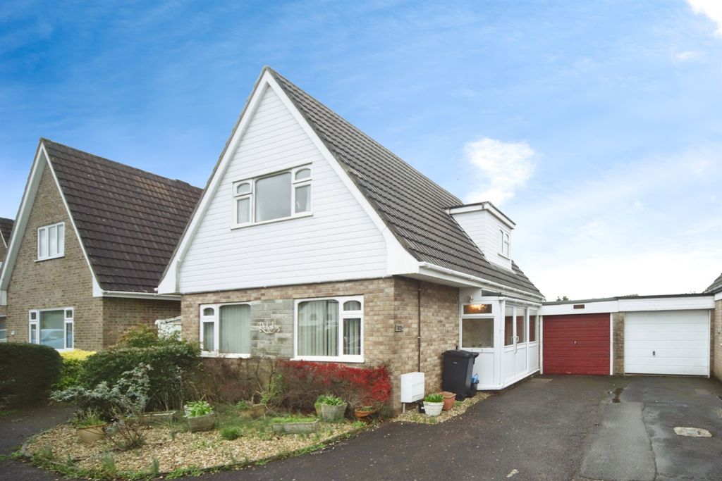 Property photo 1 of 20