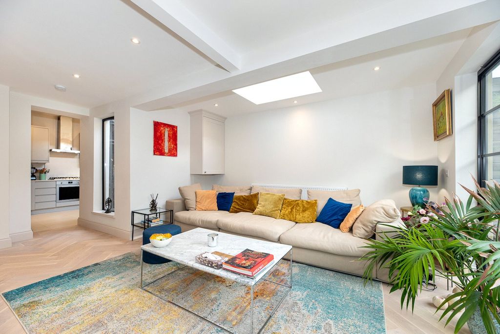 Property photo 2 of 15 Picture No. 39