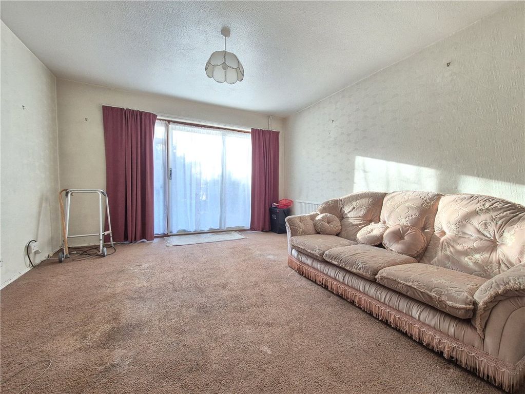 Property photo 2 of 10 Picture No. 08