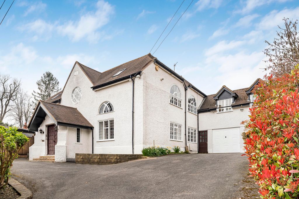 Property photo 1 of 26 Front