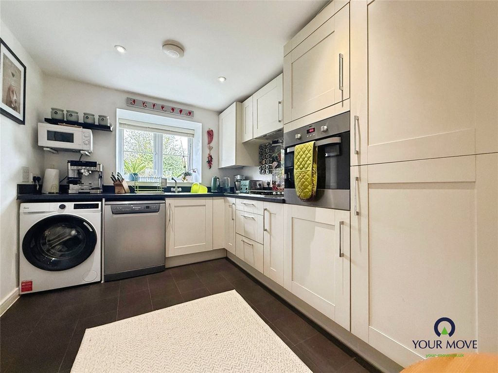 Property photo 2 of 16 Picture No. 03