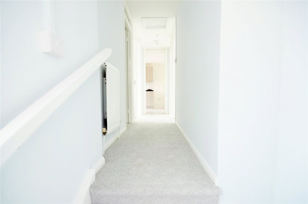 Property photo 3 of 10 Picture No. 02