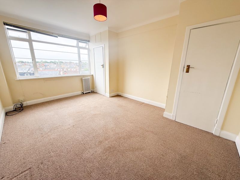 Property photo 2 of 16 Photo 7