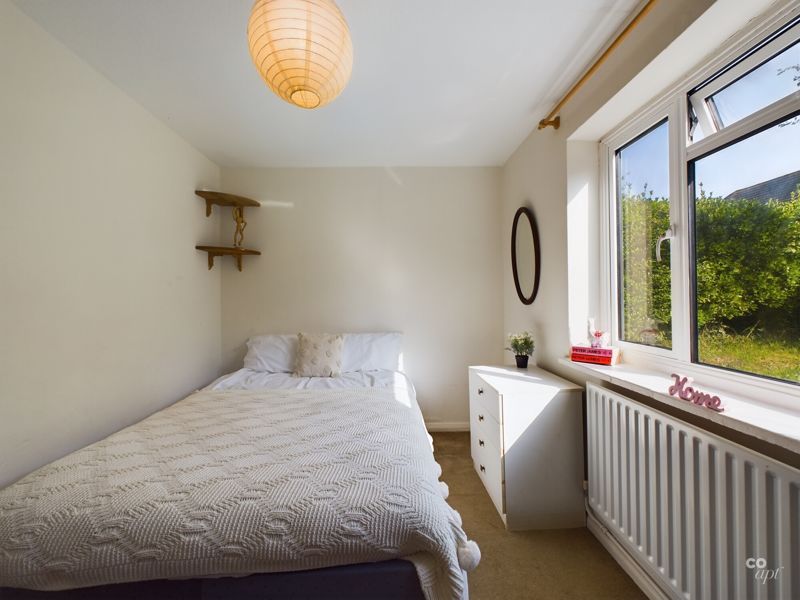 Property photo 1 of 11 Photo 13