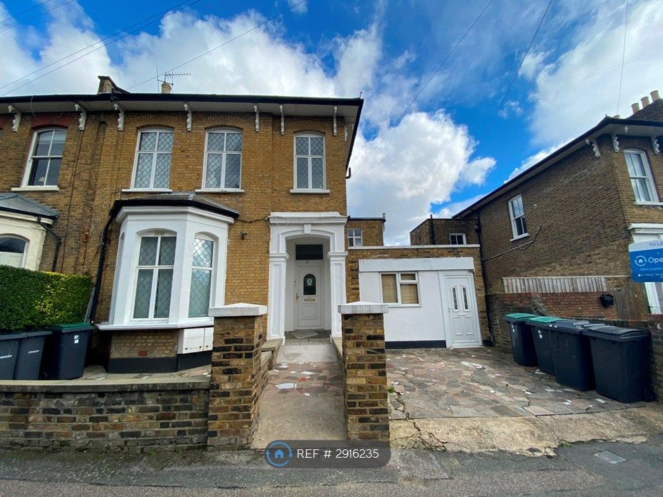 Property photo 1 of 21