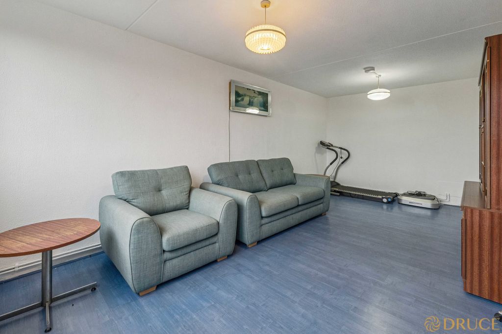 Property photo 2 of 16 A08Fw00000Hr7Kjaa1_1767611816771.Jpg