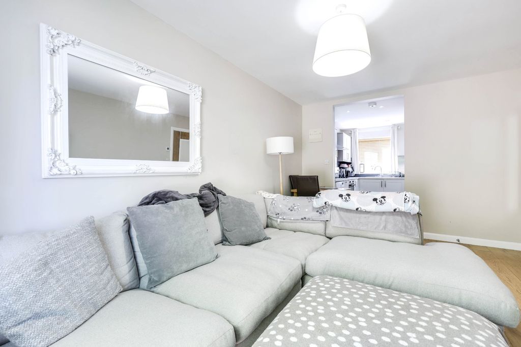Additional image 21 of 8 bed flat for sale1&1A 3&3A Haigh Wood Road, Leeds, West Yorkshire LS16