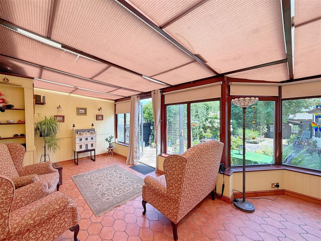 Additional image 9 of 2 bed detached bungalow for saleSkitts Hill, Braintree CM7