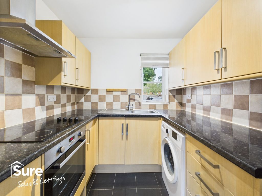 Property photo 1 of 10 4346762