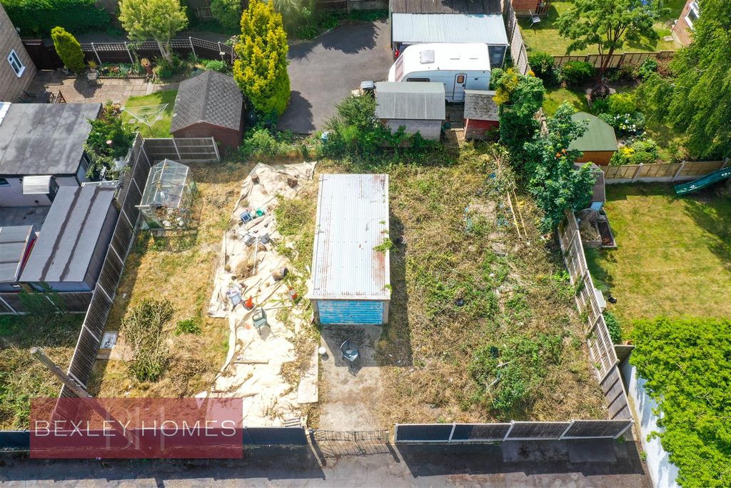 Property photo 1 of 8 Dji_0075.Jpg