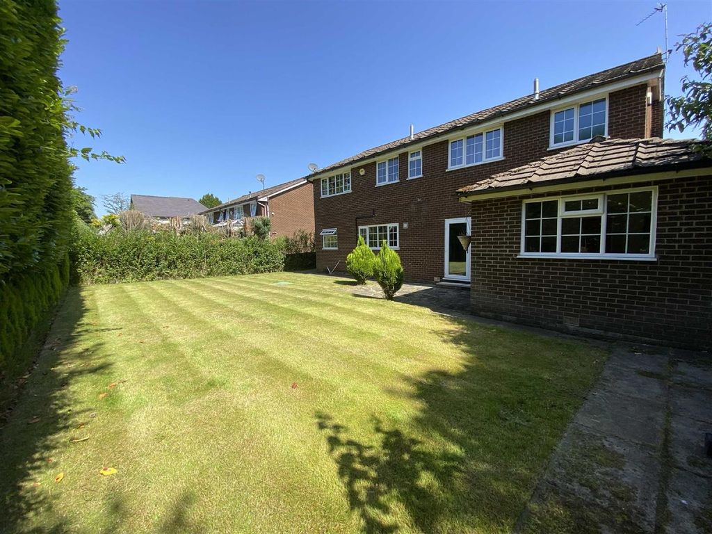 Property photo 3 of 16