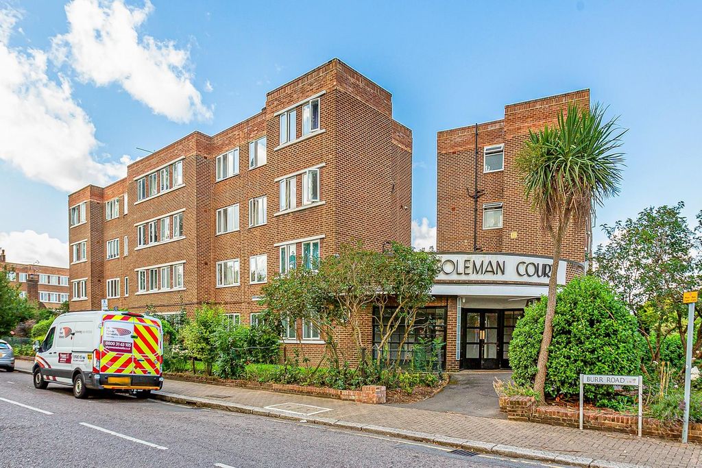 Property photo 2 of 10 Exterior