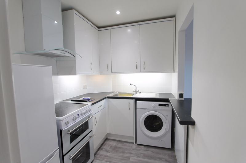 Property photo 3 of 6 Photo 2