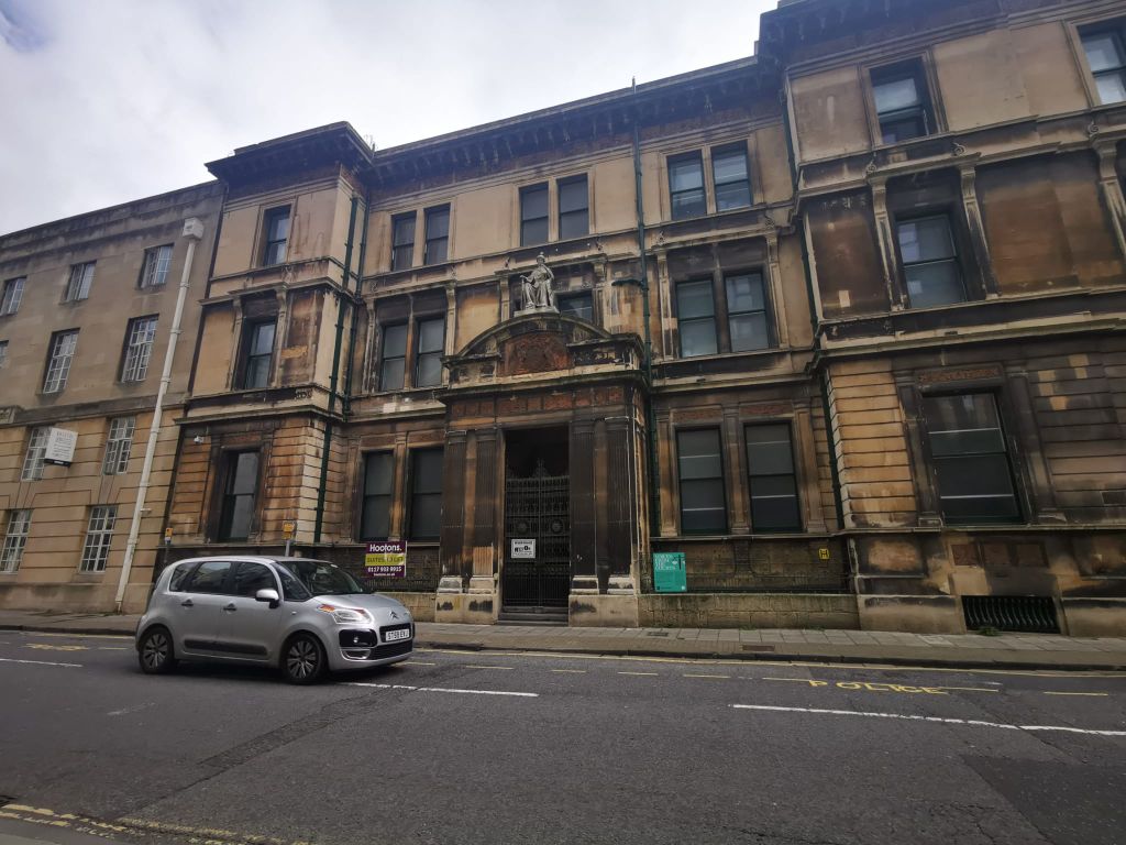 Property photo 2 of 11