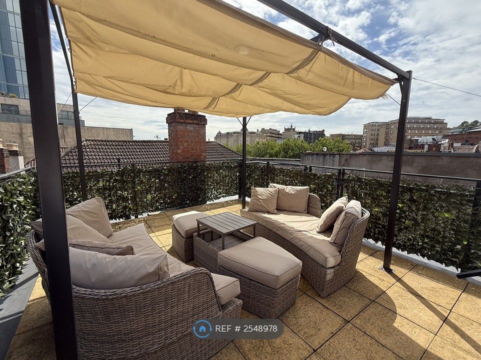 Property photo 1 of 14 Private Roof Terrace