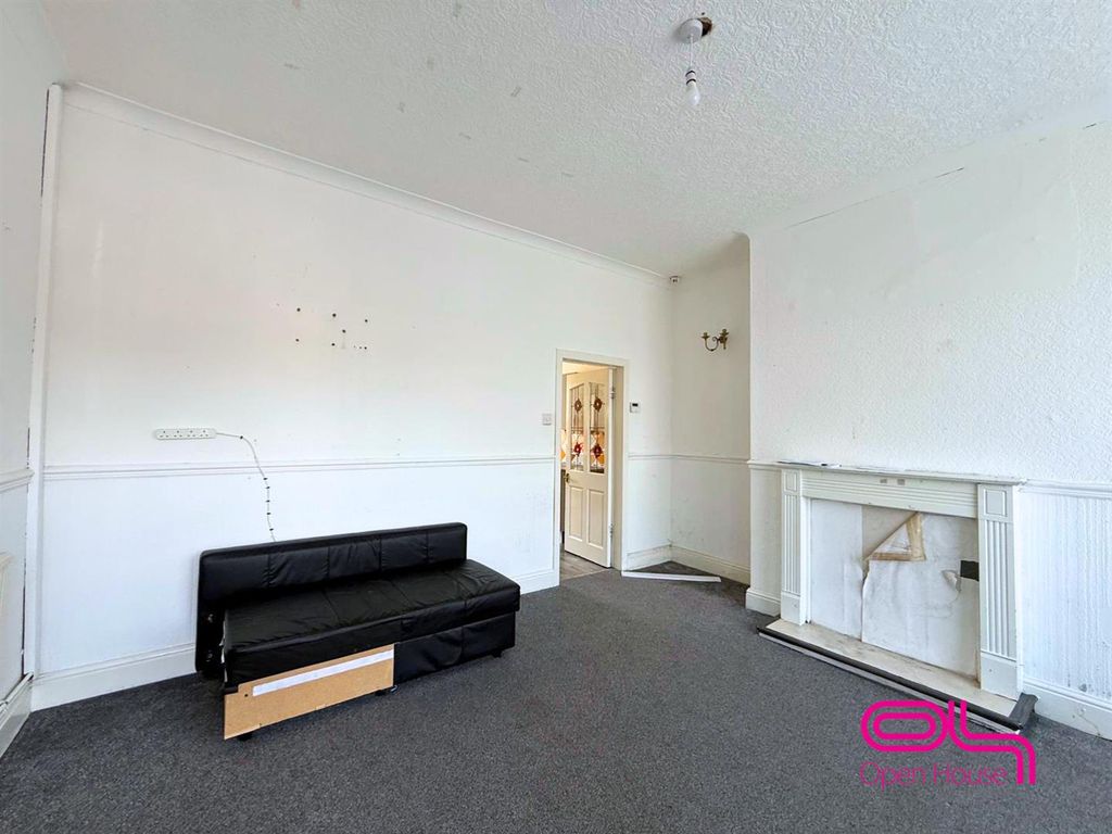 Property photo 2 of 9 Untitled Design - 2026-07-13T134628.342.Png