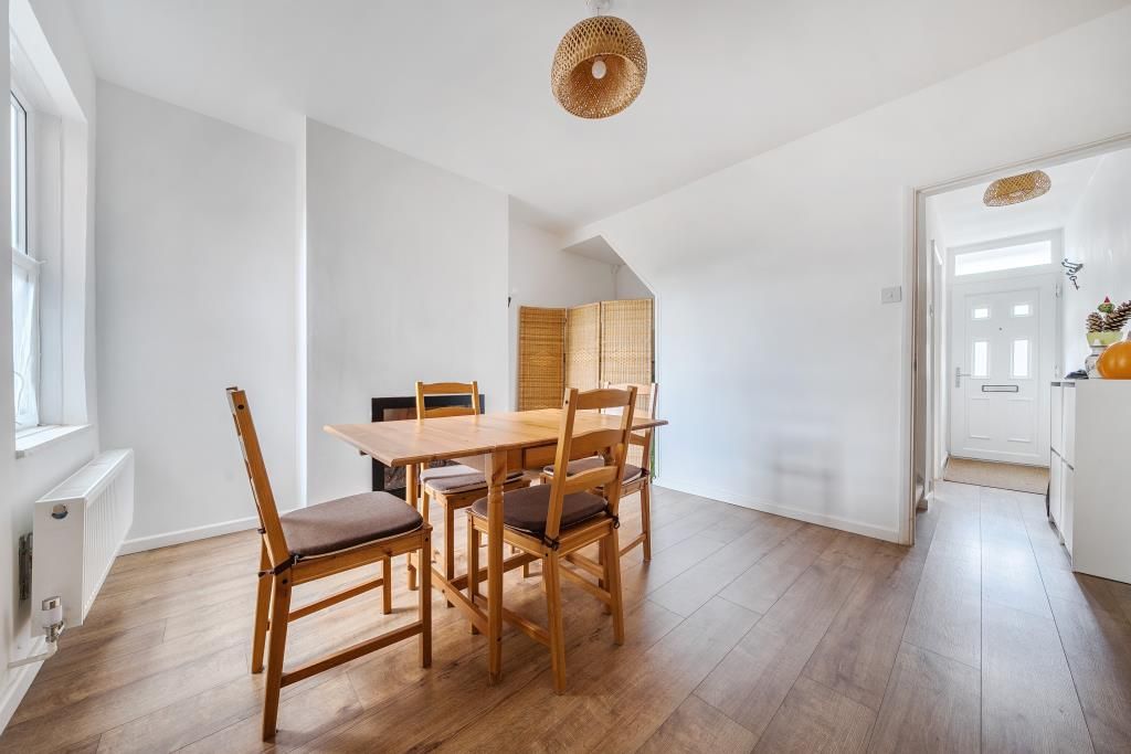 Property photo 3 of 19 Dining