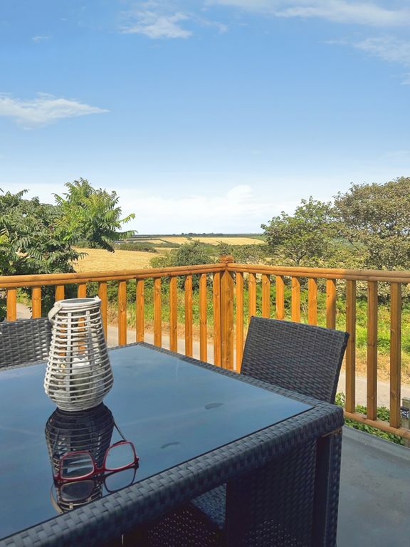 Property photo 1 of 19 Pbox-Img.Jpg
