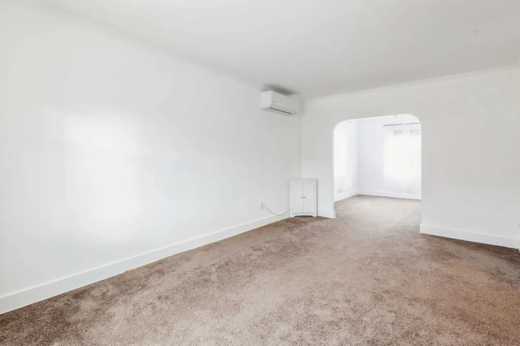Property photo 3 of 21 <Alttext/>