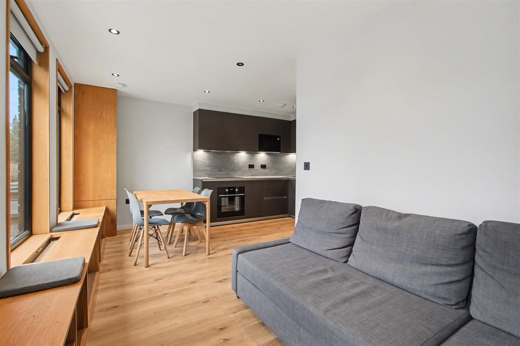 Property photo 2 of 11 2.Jpg