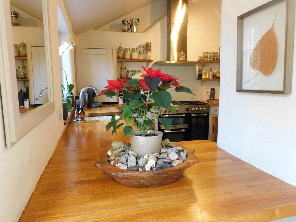 Property photo 3 of 20 Picture No. 15