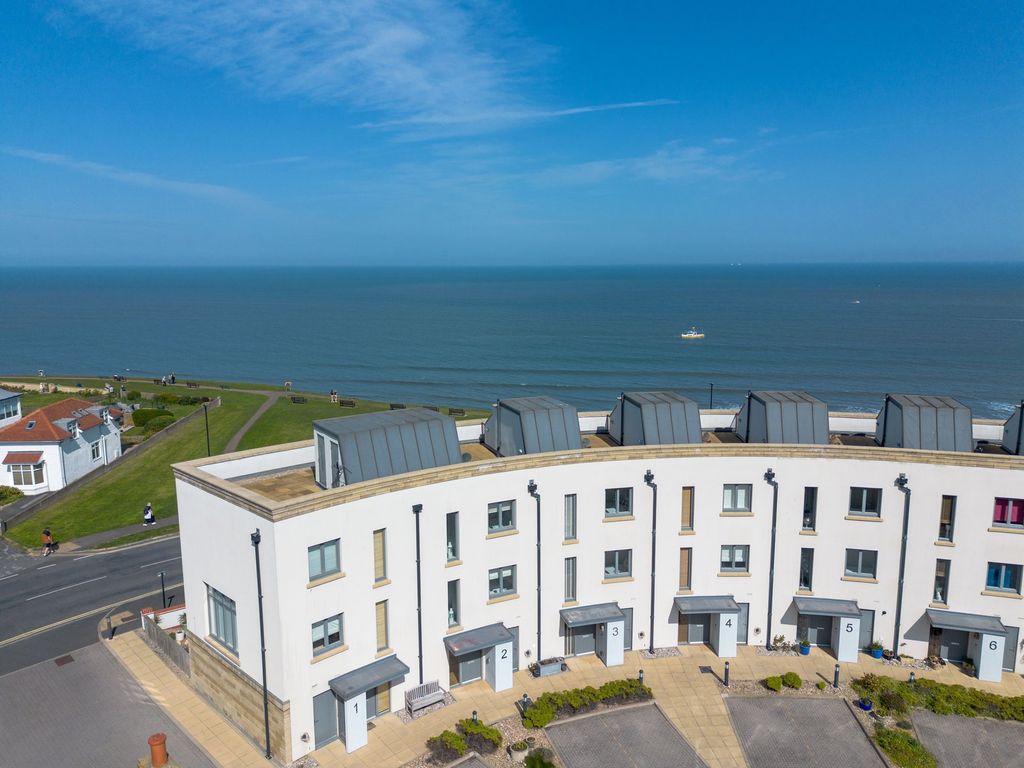 Property photo 1 of 33