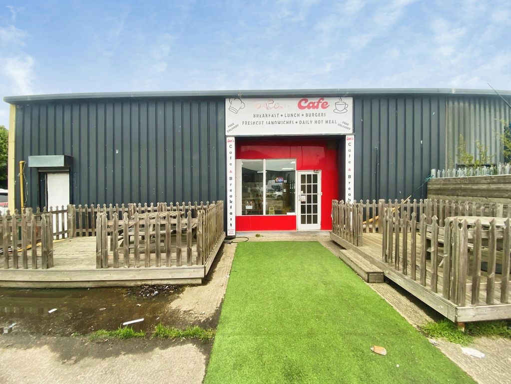 Property photo 1 of 9