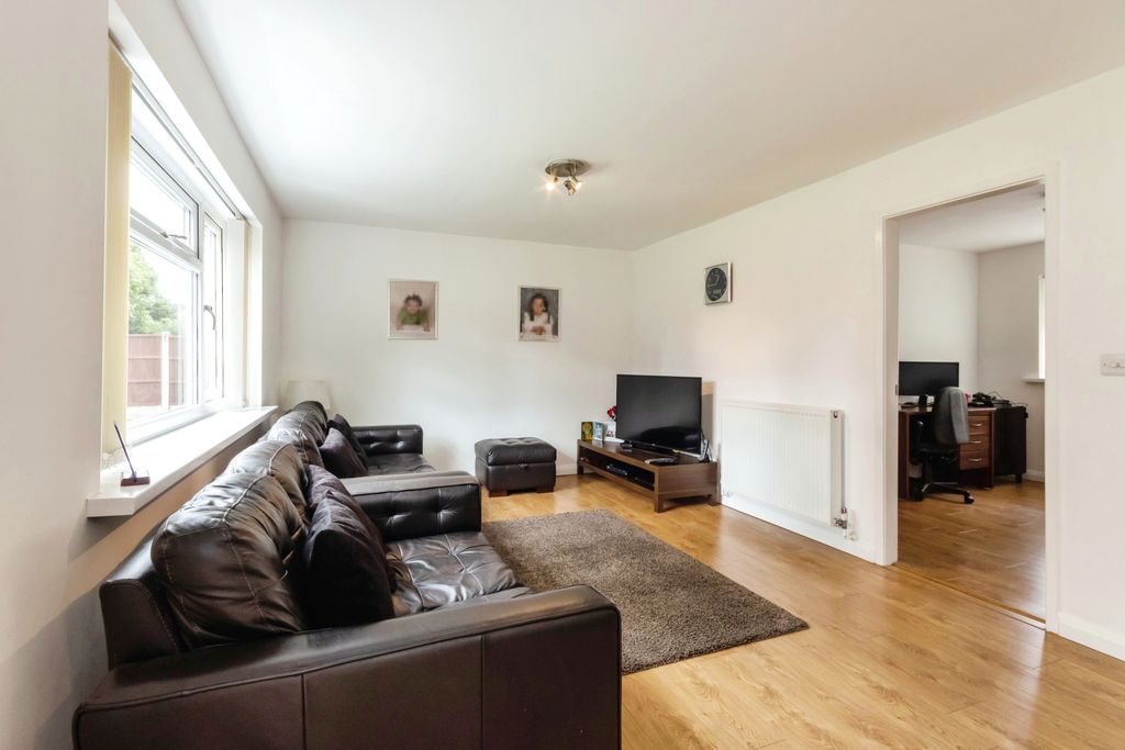 Property photo 3 of 17 Photography