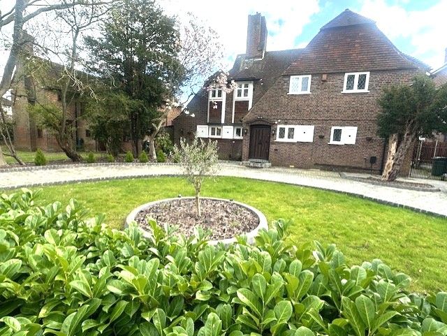 Property photo 1 of 21