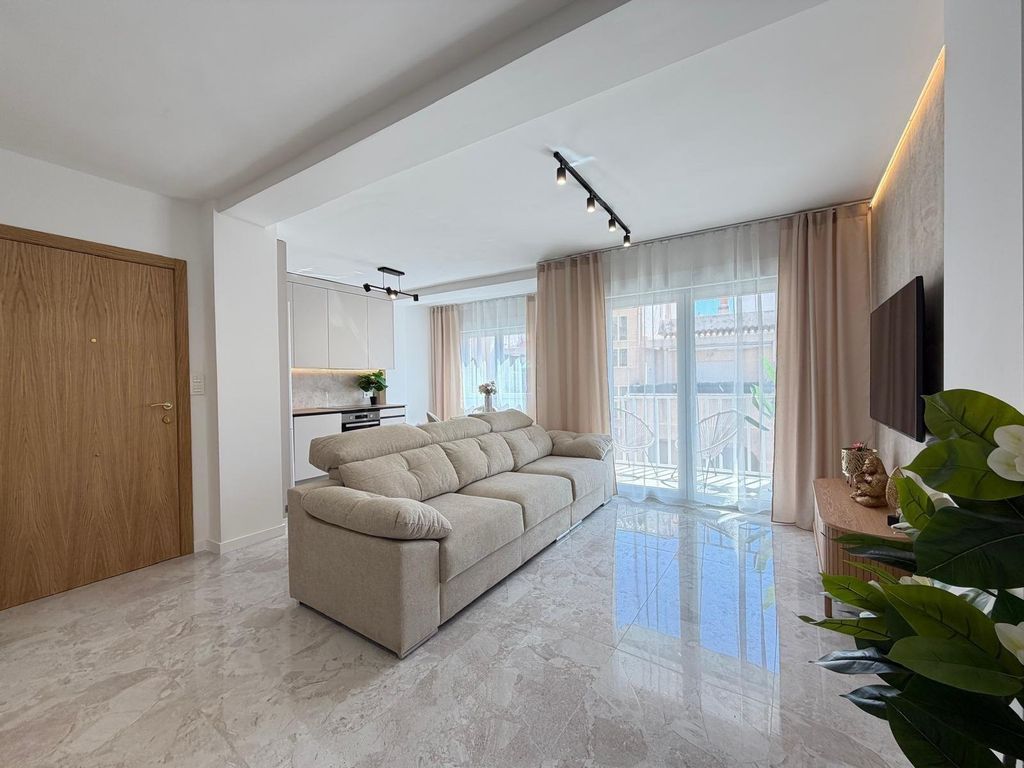 Property photo 1 of 50