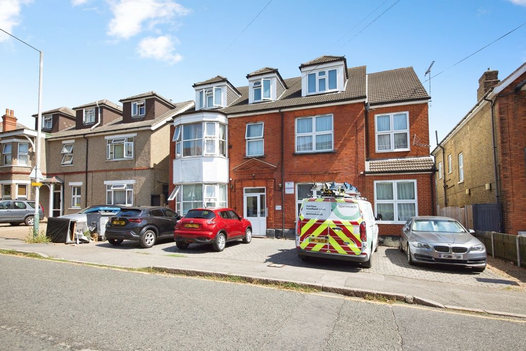 Property photo 1 of 8 Pbox-Img.Jpg